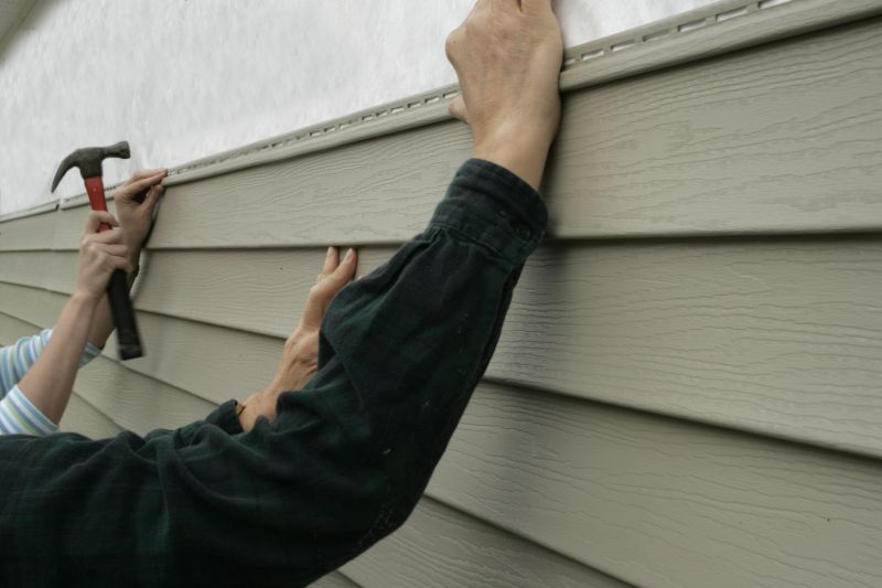 Vinyl Siding Installation Crew