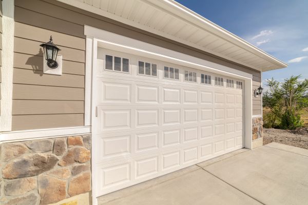 Garage Siding Repair in Cypress