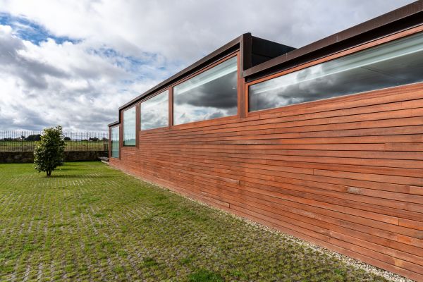 Cost of Wood Cladding Service in Cypress